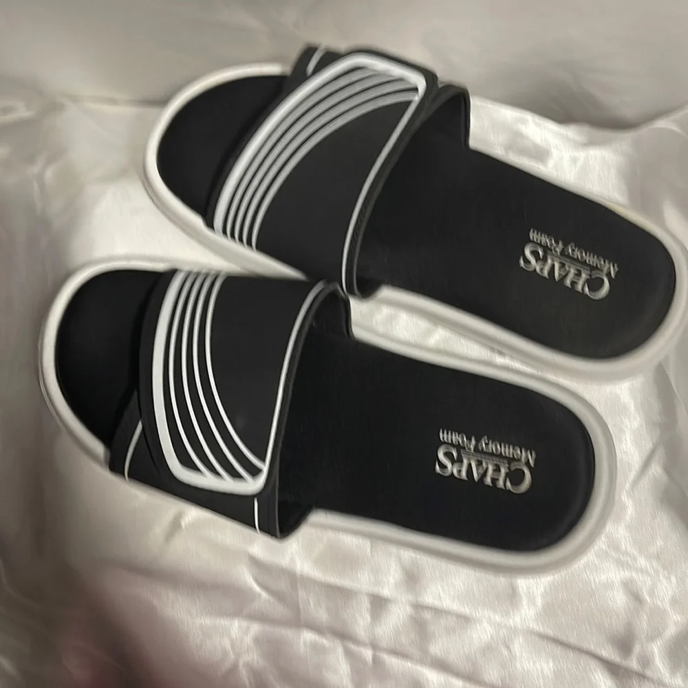 Chaps Black and White Men's Slide Sandals